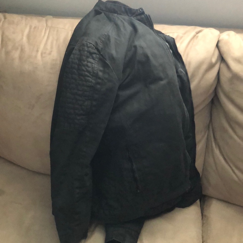 Buckle jacket